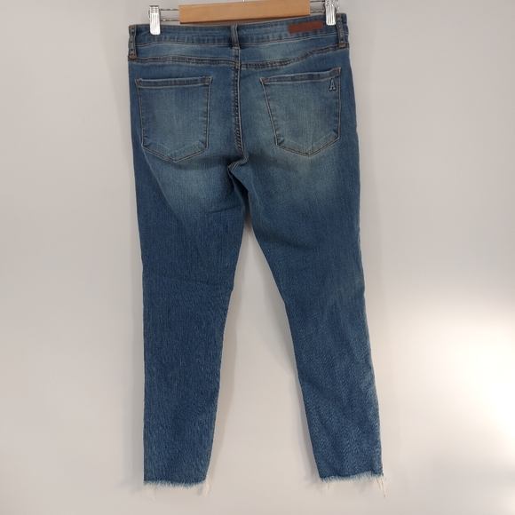 ARTICLES OF SOCIETY Carly Cropped Skinny Jeans - Picture 4 of 9